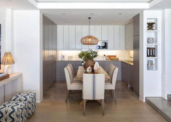 The Nici Clifton Sea View Apartments